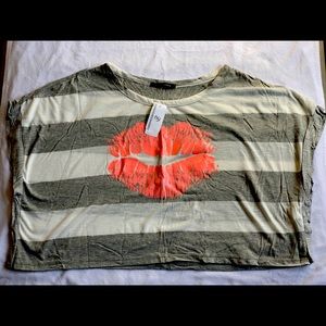 NWT Foreign Exchange crop blouse